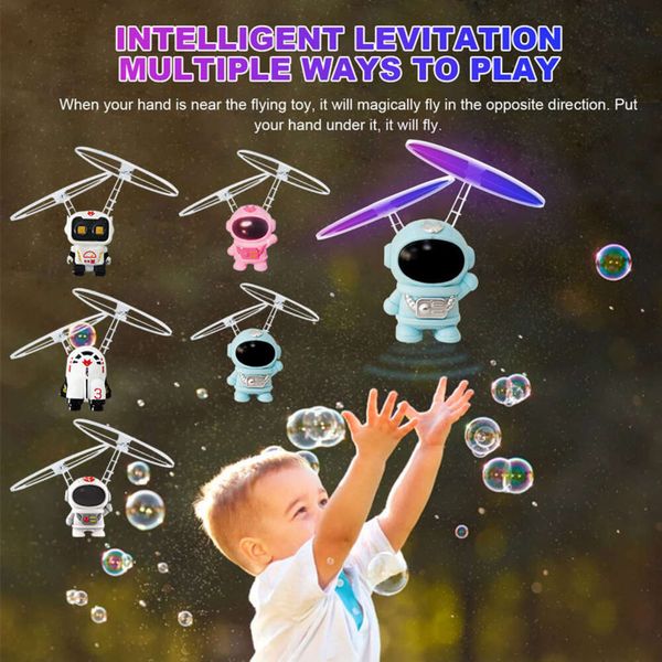 LED-Flugspielzeug, fliegendes Roboterspielzeug, Kinder-Roboterspielzeug mit USB-Aufladung, Astronaut mit LED-Licht für Jungen, Mädchen, Teenager, Weihnachtsgeschenke