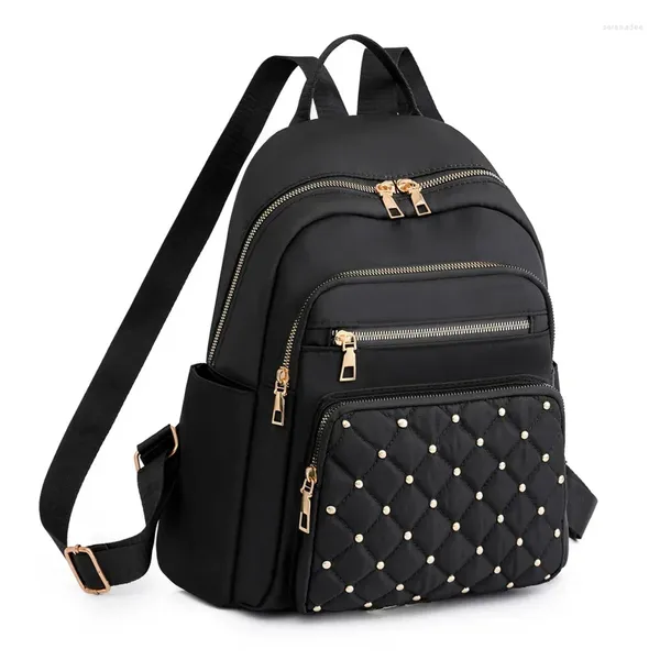 Schultaschen Mode Frauen Rucksack mit Niet Designer Marke für Mädchen Nylon Tuch Große Kapazität Casual Bookbag Sac