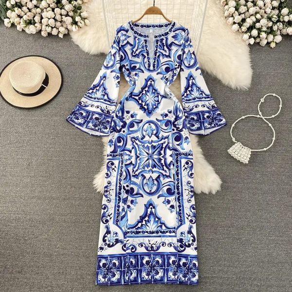 Pista de verão azul e branco porcelana saia longa feminina o-pescoço mangas xadrez flor impressão boêmio lado dividido solto robe versidos 240223