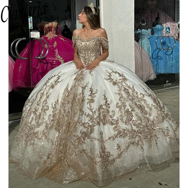 Glitter cristal pérolas miçangas vestido de baile quinceanera vestidos cinta espaguete apliques rendas doce 16 vestidos de 15 anos