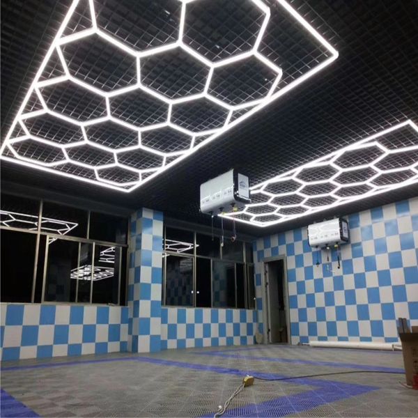 3.6*6M Hexagon LED Garage Luce ambientale Illuminazione a nido d'ape per officina automobilistica Tinta Dettagli Sistema di griglia a soffitto Luci esagonali