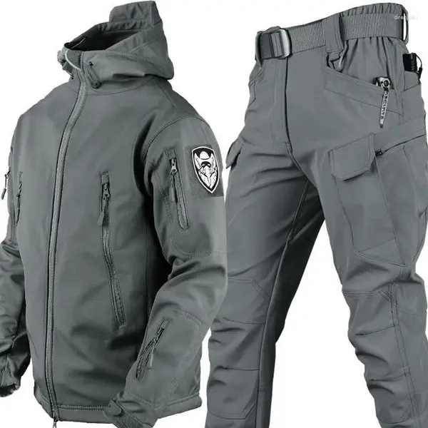 Jaquetas de caça Tactical Softshell Sharkskin Jaqueta Calças ao ar livre Ternos à prova de vento de vento homens acampando casacos de casacos esportivo roupas