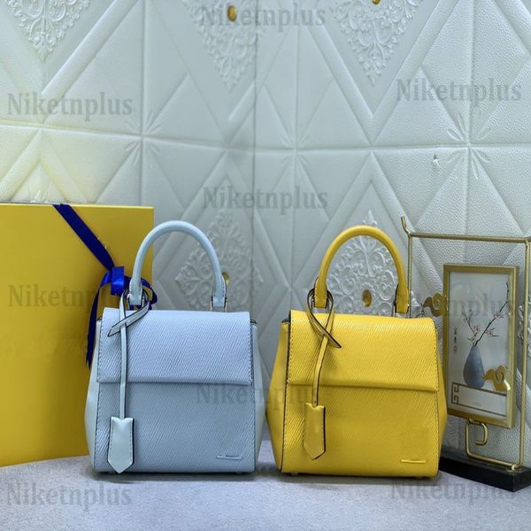 M58928 M58925 Cluny Mini Crossbody Çanta 4 Renk Çıkarılabilir Jakar Kayışları Tasarımcı Reçine Logosu ile Omuz Çantaları M589231F