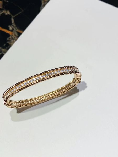 Дизайнер розового золота в ретро-знаке браслет с бриллиантами высококачественный браслет подарка для женщины серебряной полированной бриллианты браслет V-Gold с коробкой с коробкой