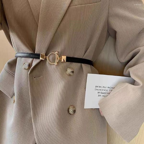 Cinture di lusso semplici pantaloni eleganti regolabili cintura da donna cintura in PU cinturino in vita fibbia con gancio in metallo
