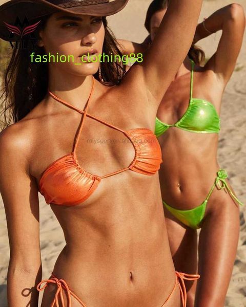 Costume da bagno da bagno in tessuto di alta qualità bikini sexy in stile personalizzato 2023 set bikini di ultimo design