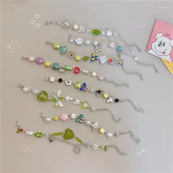 Braccialetti a maglie Corea Ins Stelle Sorridenti Cartoon Bracciale con perline in porcellana colorata Design Simpatico fiore con perline a forma di farfalla Regalo per feste da donna