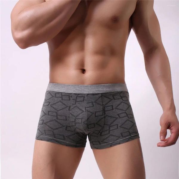 Cuecas de algodão agradável saúde homens boxer macio respirável roupa interior masculino confortável calcinha sólida shorts homme para 2024