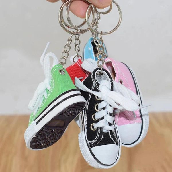 Schlüsselanhänger Kreativer 3D-Segeltuch-Sneaker-Tennisschuh-Schlüsselanhänger Niedlicher Mini-Sportschuh-Anhänger Schlüsselanhänger Autosimulation Trinket-Tasche Schlüsselhalter