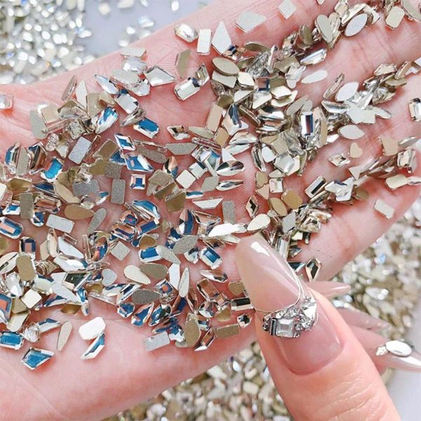 Nagelkunst-Dekorationen, 100 Stück, 3D-Mini-glänzende Kristall-Silber-Strasssteine, Mix aus Flatback-Glassteinen, Edelsteinen, Schmuck, DIY-Maniküre
