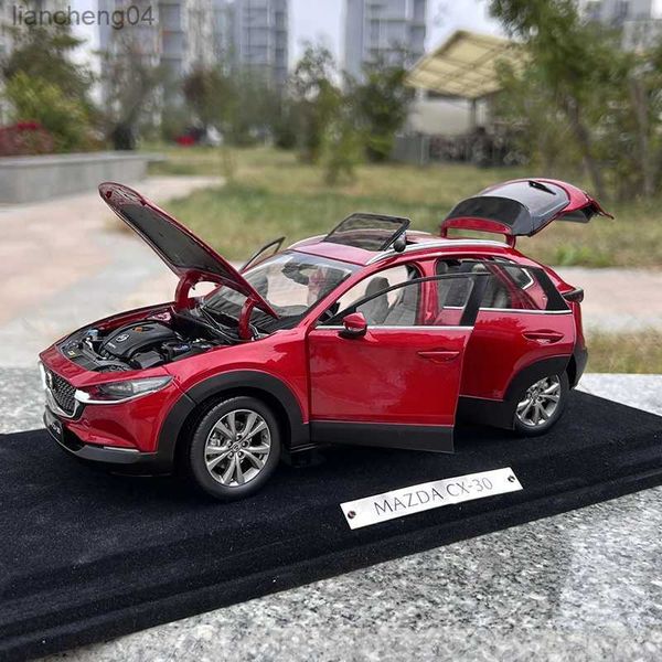 Литая под давлением модель автомобиля Высокая имитация 1 18 Mazda CX-30 2020 внедорожник Mazda 3 Axela литая под давлением модель игрушечного автомобиля из сплава миниатюрная коллекция подарков для мальчиков