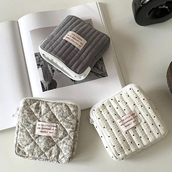 Sacos cosméticos armazenamento de guardanapo sanitário algodão bonito coreia moeda compõem saco jóias organizador cartão bolsa caso pequena maquiagem