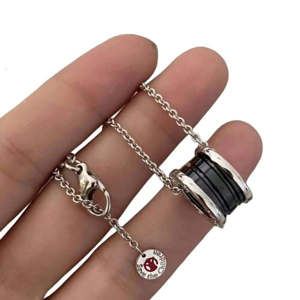 Colar Bulgarilie Designer de moda de luxo para mulheres homens pingente cerâmica pouco vermelho colar feminino primavera caridade tamanho cintura colar corrente