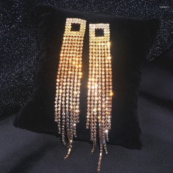 Orecchini pendenti di lusso con strass lucidi a goccia per le donne Regali di gioielli in cristallo con nappa lunga da sposa