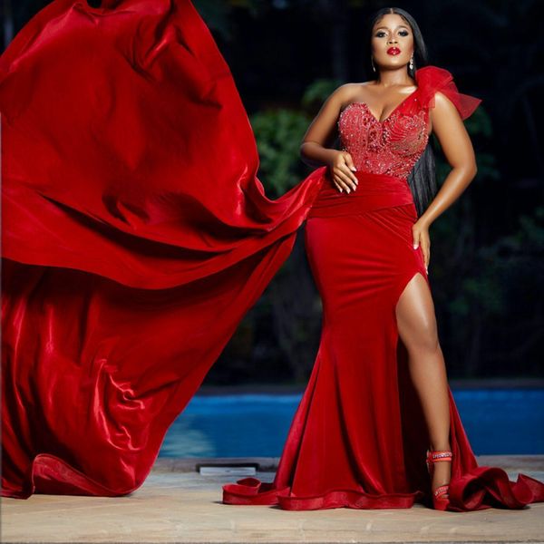 Kırmızı gece elbise zarif bir omuz kadife balo elbiseleri uzun artı boyutlu seksi yan bölünmüş akşam elbiseler boncuklu dantel sarma robe de korrie Afrika siyah kadınlar için nl558