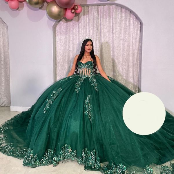 Verde smeraldo lucido principessa abiti stile quinceanera dolce 16 abito abito di sfera applique perline di pizzo parte usura di ballo lace up vestidos de 15