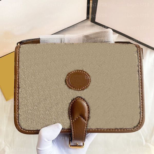 Borsa di design di lusso 2024 Zaino a tracolla con cartello ovale in pelle con 2 scomparti interni Borsa per organo foderata in cotone Borsa da postino