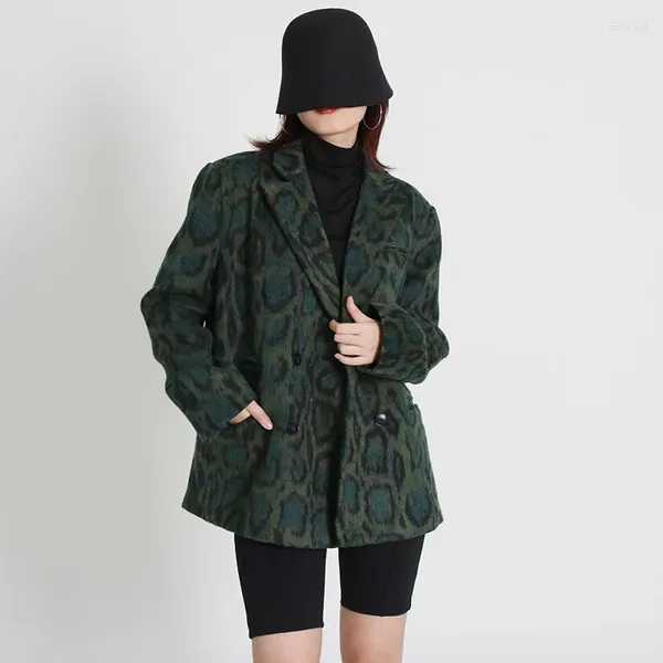 Kadın Ceketler Modaya uygun stil retro küçük takım 2024 Sonbahar Pole yaka uzun kollu yeşil leopar baskı gevşek moda ceket giyim