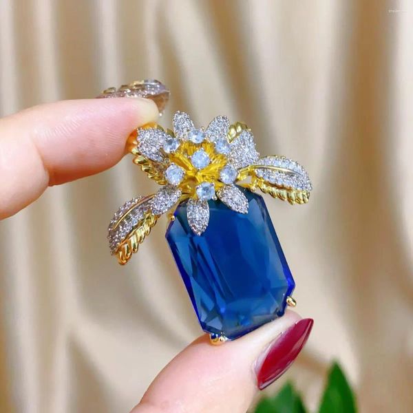 Broches a estrela tem o mesmo broche de flor de duas cores azul de alta qualidade cristal artificial atmosférico elegante atmosfera pino luxo