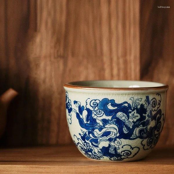 Copos de chá pintados à mão copo chinês antigo wukong cerâmica jingdezheng belo conjunto de chá canecas de barco para cerimônia