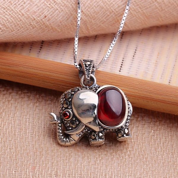 Collane S925 Sterling Silver Elephant Fish Crabo Garnet Ciondolo con cassetta in scatola Crystal Vintage Collane Pendants Gioielli