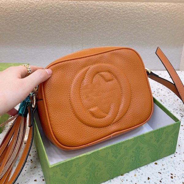 Borsa firmata Leggera marca di lusso da donna Logo classico Tracolla a catena Borsa da donna firmata di lusso Borsa per fotocamera Borsa a tracolla Borsa Zaino a tracolla piccola Borsa A01