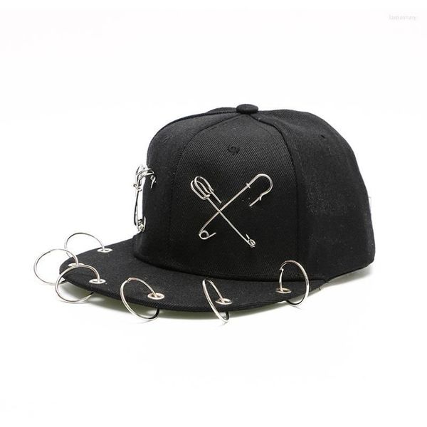 Cappellini da baseball stile punk nero cappelli hip-hop genitore-figlio tendenza spilla rivetto nappa baseball per uomo donna sfilata di moda di strada casual223m