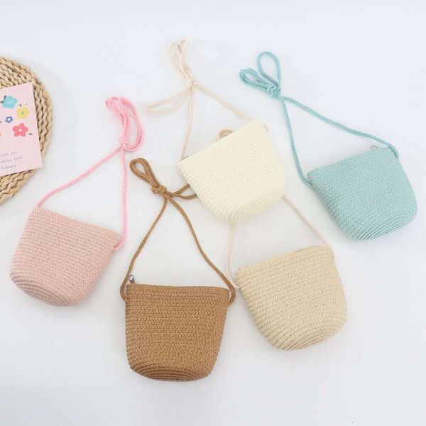 Neue Sommer Kinder Mädchen Schulter Tasche Kreative Reine Farbe Stroh Umhängetasche Kinder Geldbörse Nette Prinzessin Mini Handtasche