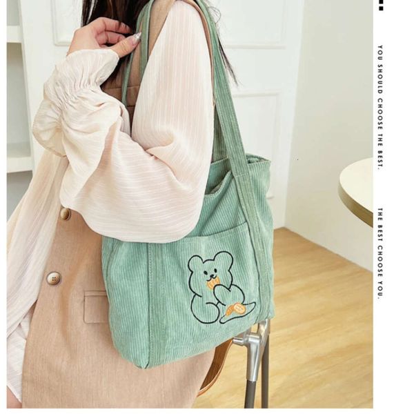 Saco de veludo bonito feminino dos desenhos animados bordado bolsa de ombro novo japonês ins bolsa lightfleece simples sacola