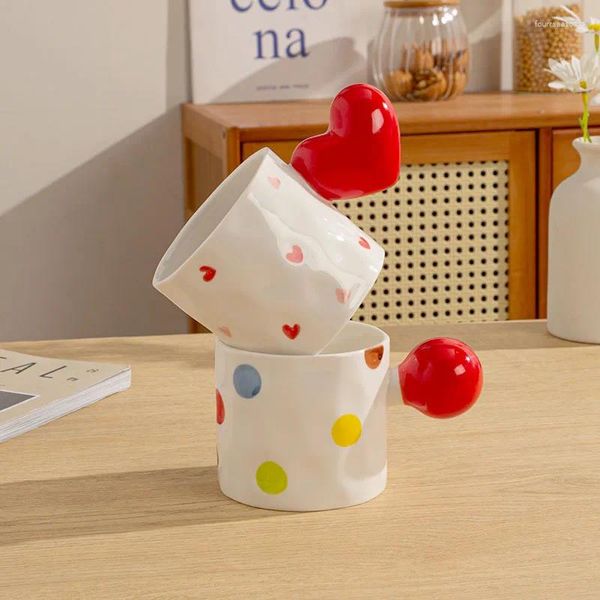 Kupalar nordic tarzı seramik kalp ile sevimli polka desen desen kız su kupası ev yaratıcı kahvaltı kahve sütü