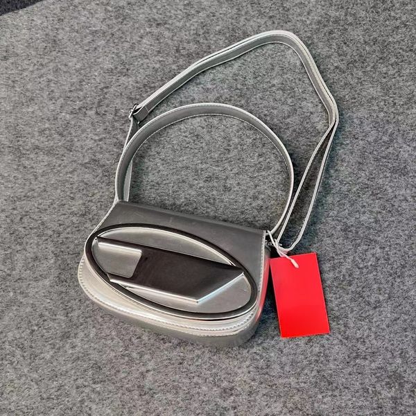 Modemarke Tasche Diesel Designer-Handtasche Schultertaschen Hochwertiges Leder Halbkreis-Flip-Satteltasche Handliche, luxuriöse, vielseitige Umhängetaschen