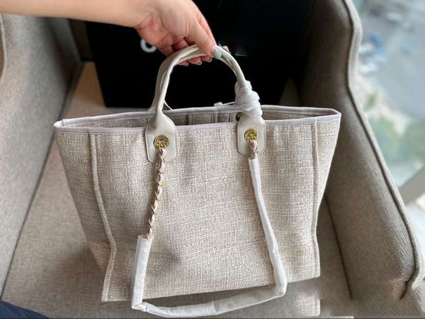 Borsa per la spesa da spiaggia a righe in tela stile classico 22ss Borsa da donna di design di lusso con catena Deauville a doppia spalla per ragazze di grande capacità