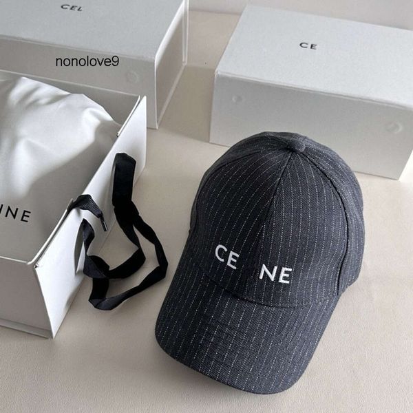 2024 Nuovo berretto da baseball di lusso Designer Hat Caps Casquette Luxe Unisex Solido Stampa geometrica Montato Farm Canvas Caratterizzato da Uomo Dust Bag Snapback Moda Luce solare