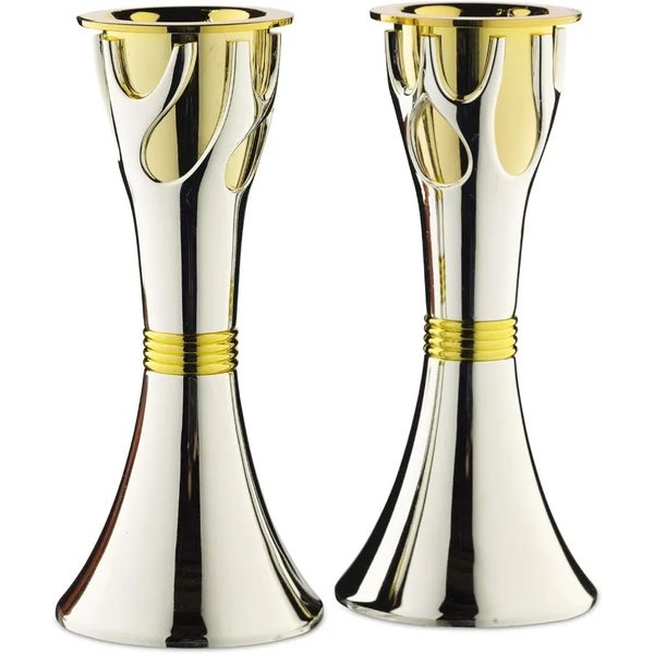 Set di candelieri di lusso Bellissimo portacandele Shabbat 4 Candelieri per decorazioni per candele Decorazione domestica moderna Candelabro 240220