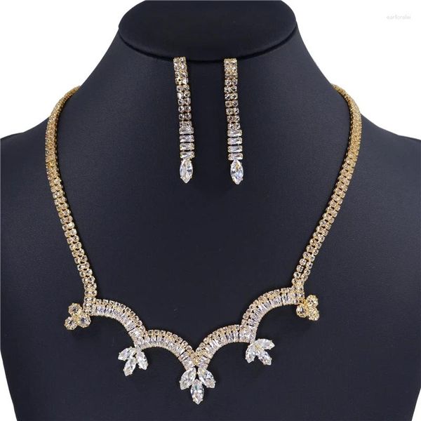 Halskette Ohrringe Set Sexy Welle Braut Halsband Schmuck versilbert Strass Kristall Frauen Hochzeit Schmuck Großhandel