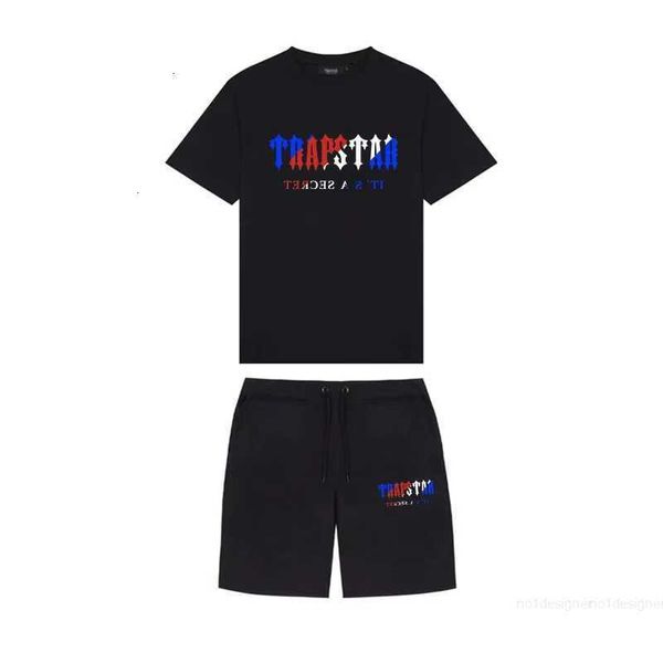 Designer DesignerMens t-shirt designer Tuta da uomo nake trapstar tute da ginnastica camicia da uomo maglietta uomo abbigliamento da donna due pezzi con manica corta TRAPSTARf corto Tshi