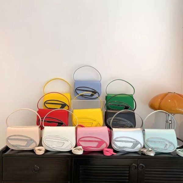 Borsa di design Die sel per donna Mini borsa classica di lusso multicolore Borsa di alta qualità e alla moda squisita borsa fatta a mano in pelle di prepuzio High-end sotto le ascelle D Mini Bag