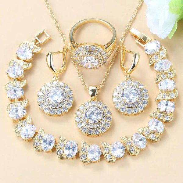 Collana Orecchini Set Semplice Abito da sposa rotondo in quattro pezzi Zircone bianco Cristallo Colore oro Orecchini pendenti/braccialetto/anello 6 colori