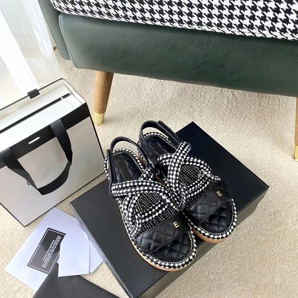 21 Farben Channel Herren Damen Slipper Sandale Rope Woven Slide Freizeitschuh sexy Strand Luxurys Designer Flat White Outdoor Mule Sommer Flat Black Mans Lady Geschenk Sliders