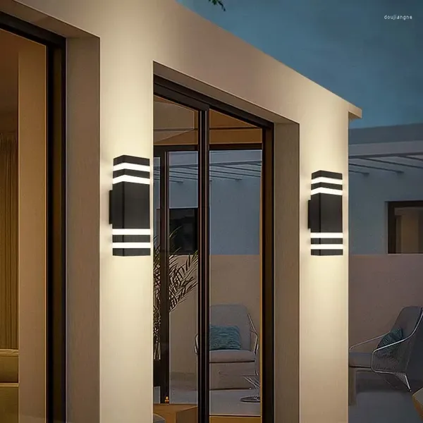 Lampada da parete a LED per esterni AC 220V impermeabile E27 moderna su giù interni soggiorno decorazione domestica illuminazione scale