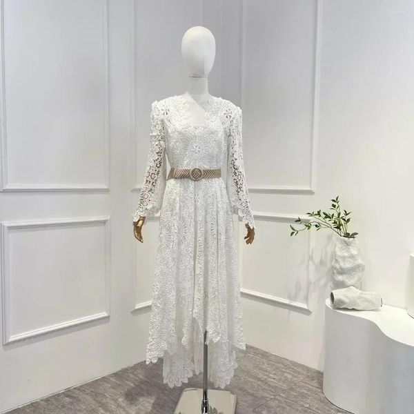 Vestidos casuais 2024 branco sping verão qualidade superior vintage transparente gancho flor oco cinto irregular renda mulher luxo midi vestido