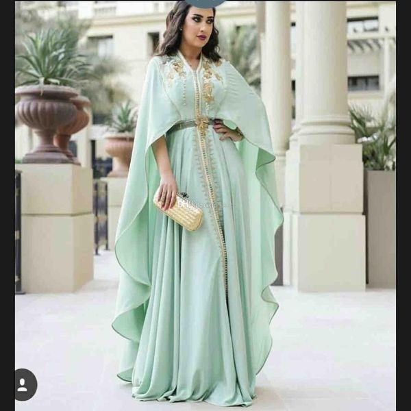 2019 Mintgrüne Kaftan-Abendkleider Langarm Goldapplikationen Stickerei Reißverschluss-Kaftan-Abschlussballkleider Arabische Abaya Plus Size Forma295M