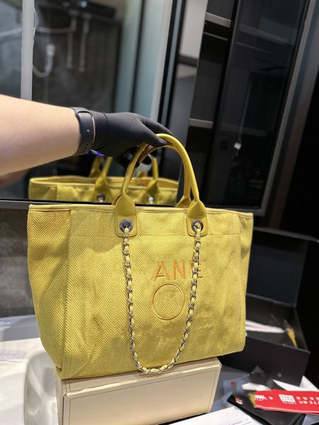 Bolsa feminina Design de marca de moda A nova bolsa de praia de lã é adequada para uso diário e é mais adequada para uso casual durante viagens de negócios