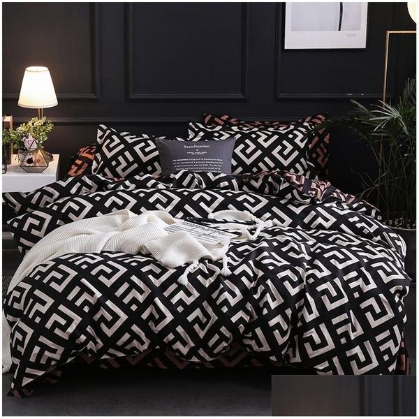 Set di biancheria da letto Set di biancheria da letto di lusso nero Queen King Single Fl Size Biancheria da letto in poliestere Piumino Er Plaid moderno per uccelli con federa Drop De Dhw3M