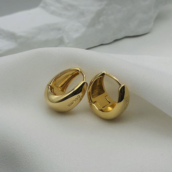 Einfache Designer-Ohrstecker, Luxus-Ohrstecker, klassischer runder Ohrring für Damen, Rosen-Stud, Flanell, 18 Karat vergoldet, Schmuck, Mode-Accessoires