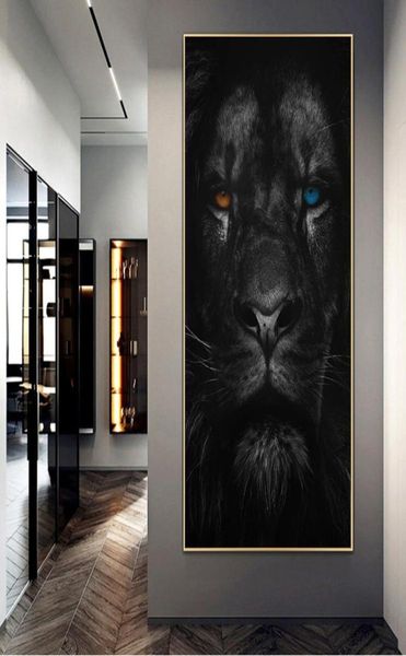 Leão feroz com olhos laranja e azuis pôsteres e impressões pinturas em tela imagens de arte de parede para sala de estar decoração de casa cua2350116