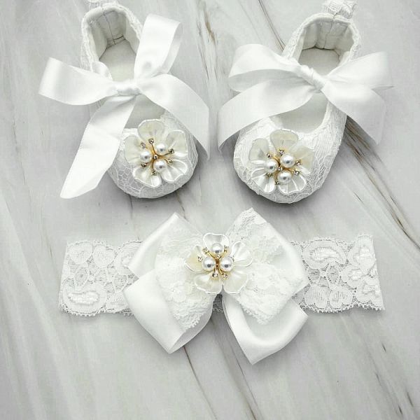 Outdoor Dollbling Taufe Perlen RIbbon Baby Mädchen Schuhe Taufe Weiße Blume Handgemacht Neugeborene Prinzessin Kleinkind Hochzeit AntiSlip Krippe