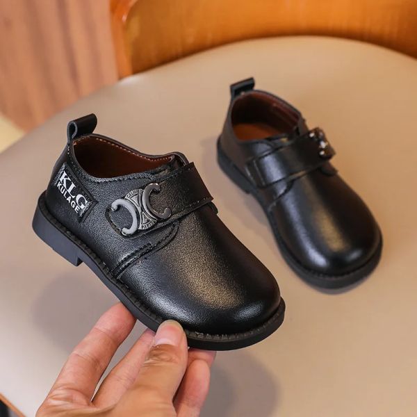 Sapatos casuais de meninos ao ar livre sapatos de couro infantil para festa de casamento de estilo britânico metal clássico tênis infantil marrom preto marrom