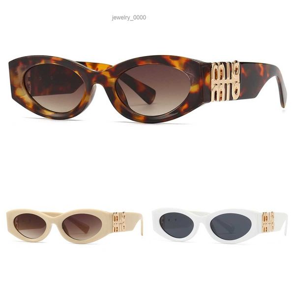 Moda Designer Sunglass Simples Óculos de Sol para Mulheres Homens Clássico Marca Sun Glass com Carta Goggle Adumbral 7 Opção de Cores Óculos STOS