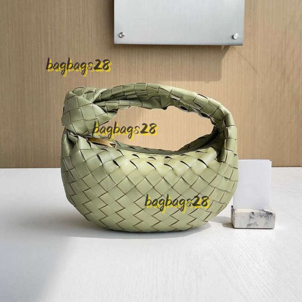 Borse da sera 2024 Vendita calda Mini Jodie Bag Nuove donne del progettista Mini Tote Borse Candy Vera pelle di pecora Borse Satchel Cloud Knitting Fashion Brand Borse a mano da donna